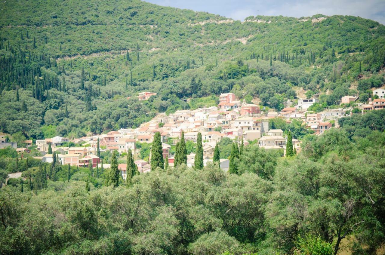 Villa Conte Rari Agios Gordios  Exterior photo